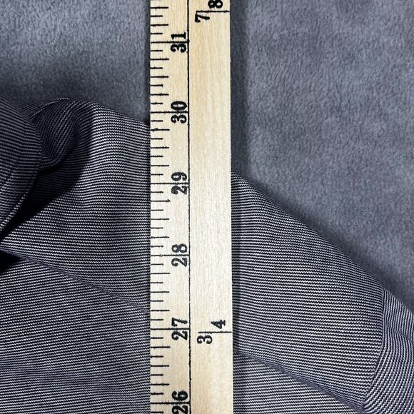 Travis Mathew Polo Shirt Men's XL Gray Pique Logo Collared Short Sleeve Golf - Picture 5 of 7